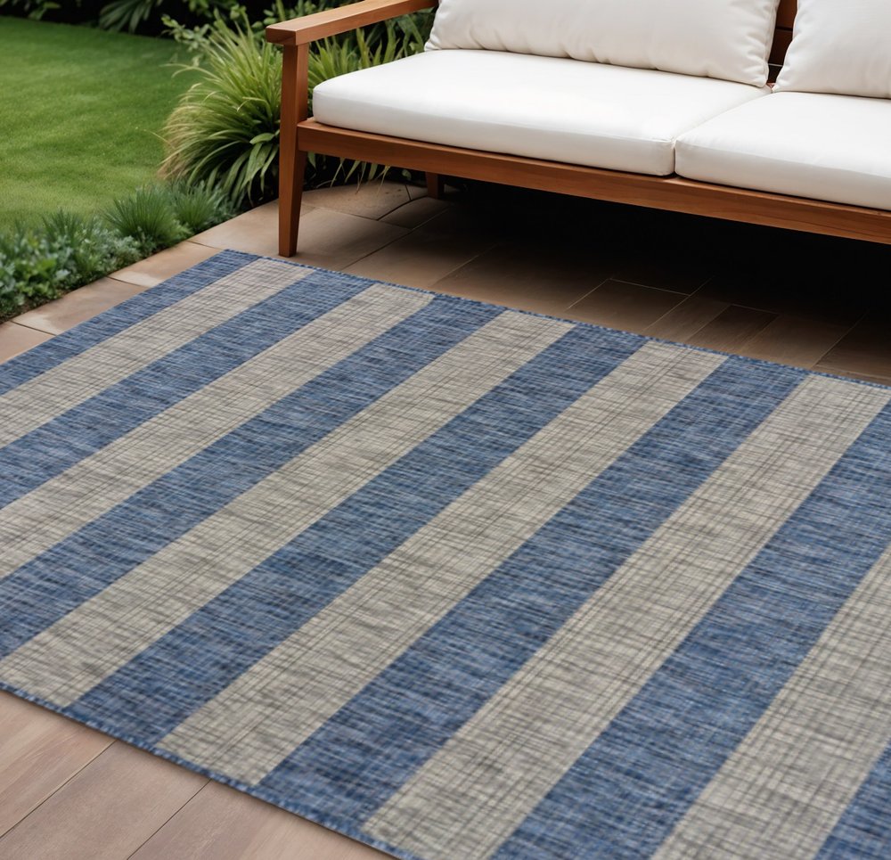 8' X 10' Blue And Gray Indoor Outdoor Area Rug