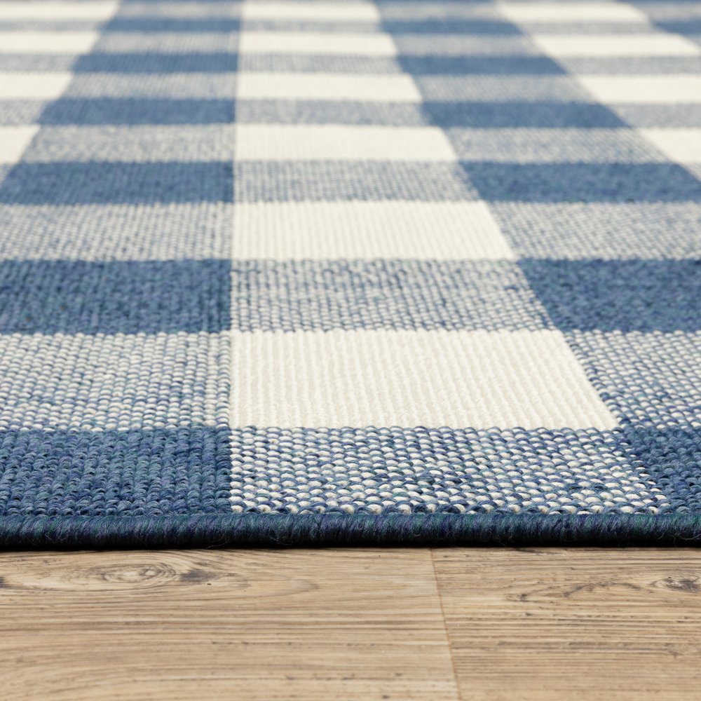 9' X 13' Red And Ivory Geometric Indoor Outdoor Area Rug