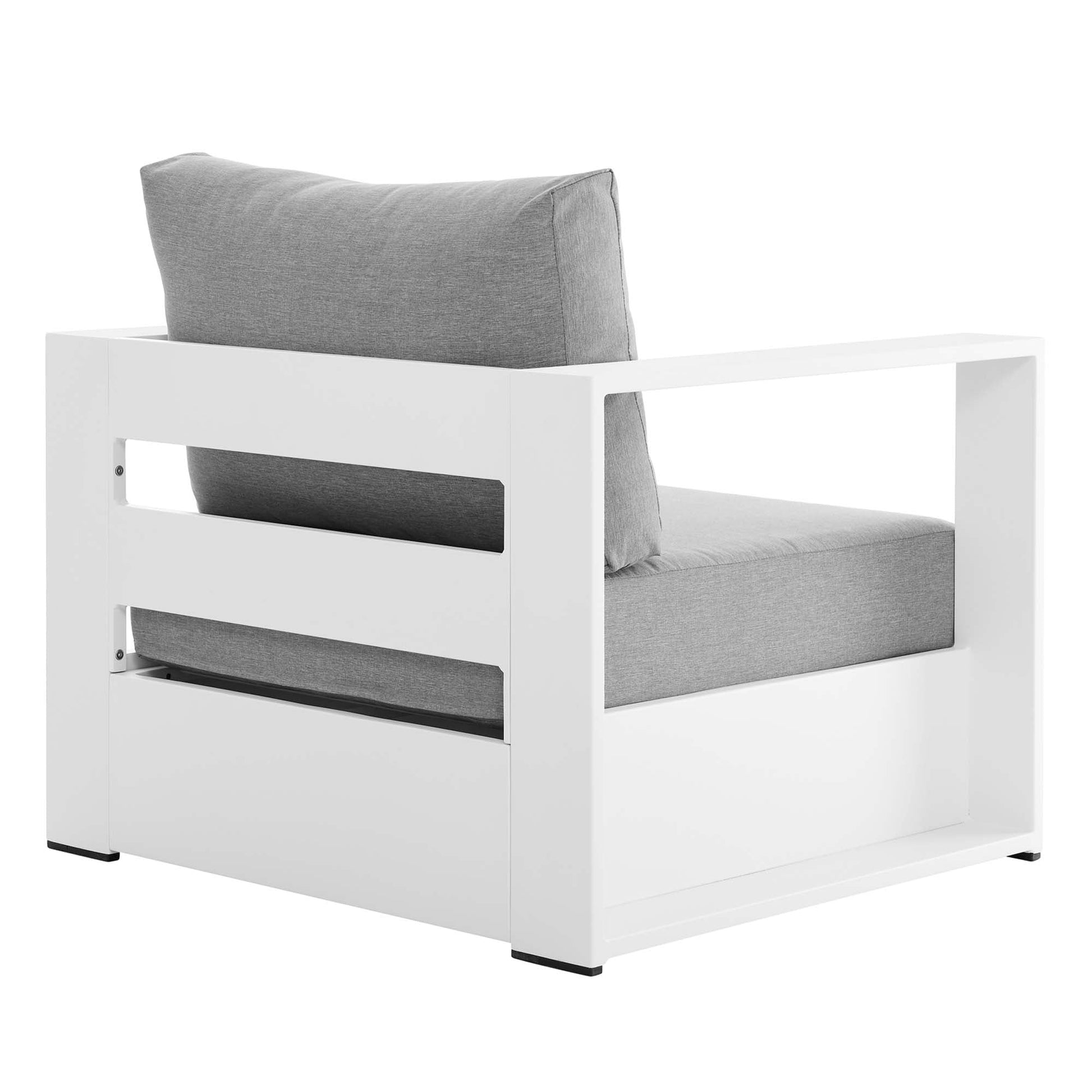 Spacious Tahoe Outdoor Patio Armchair - Weather-Resistant Design