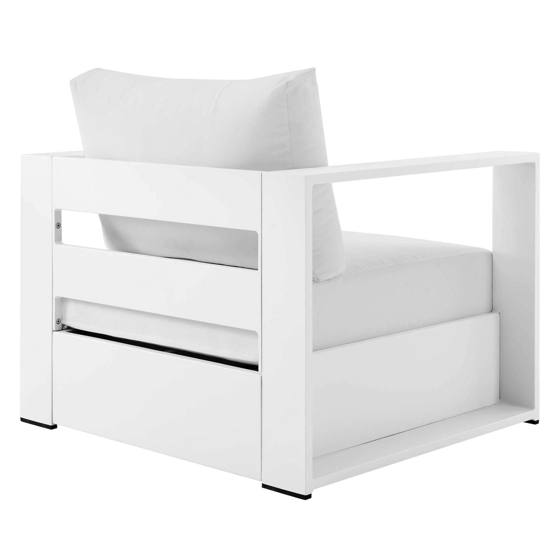 Spacious Tahoe Outdoor Patio Armchair - Weather-Resistant Design