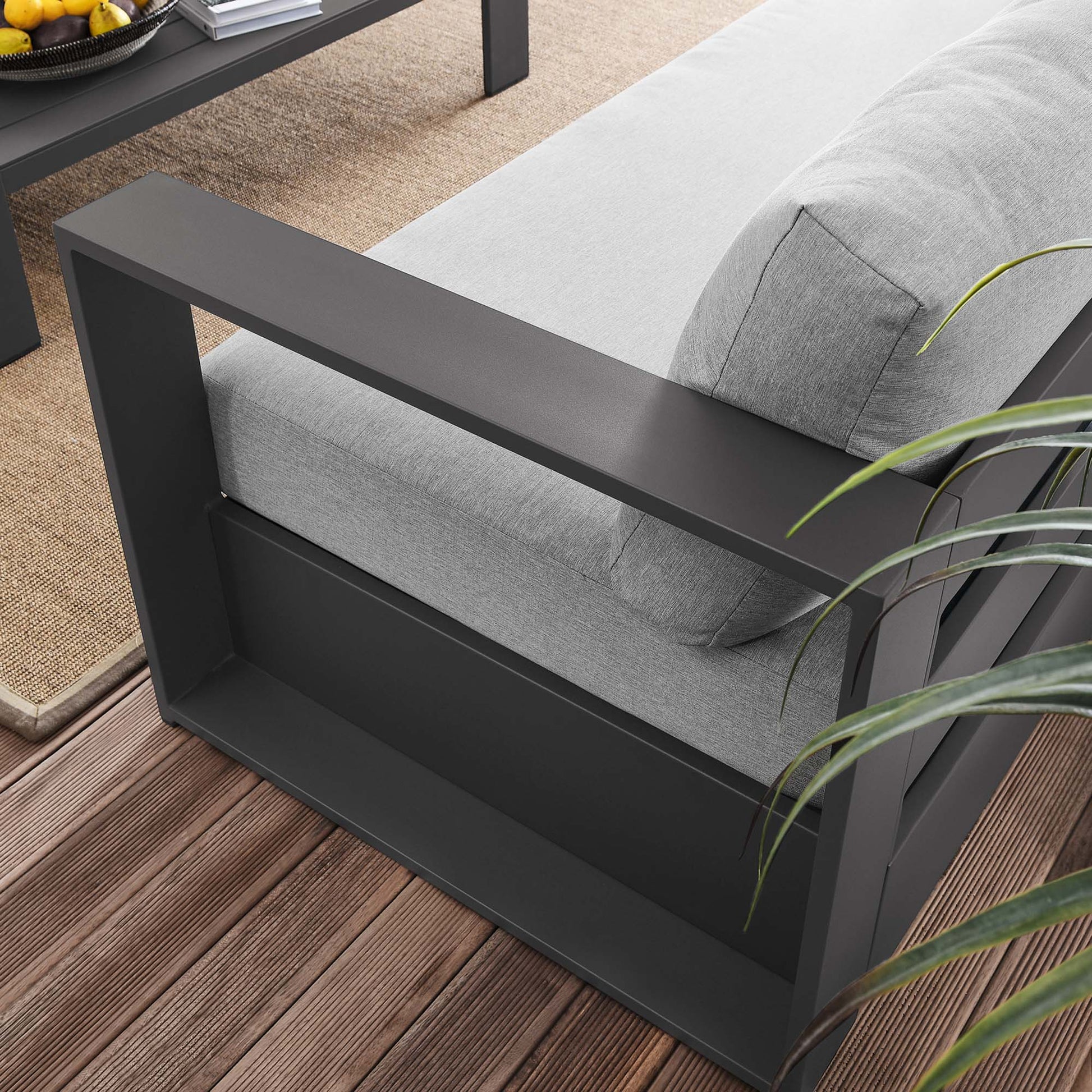 Stylish Tahoe 2-Piece Powder-Coated Aluminum Outdoor Set