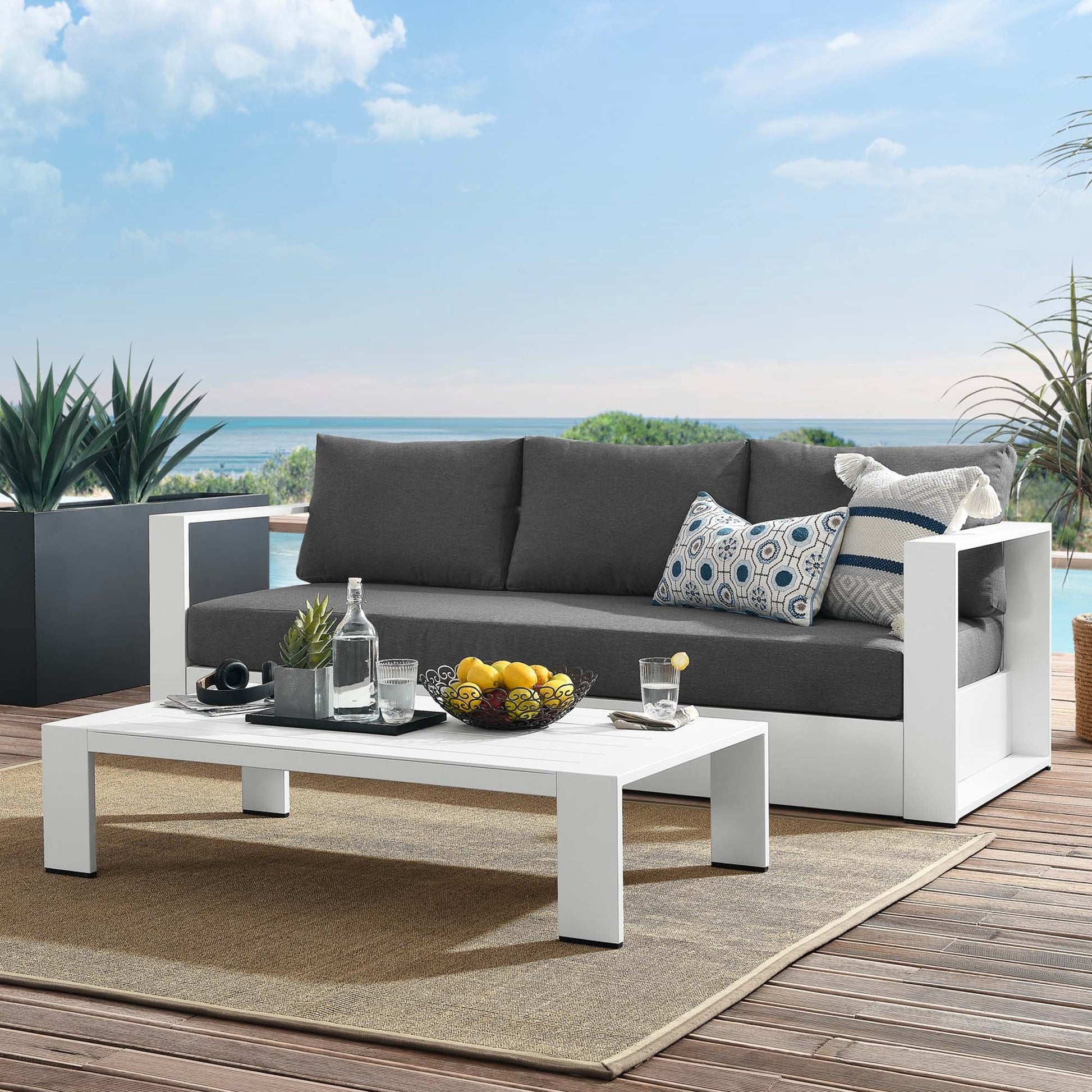 Stylish Tahoe 2-Piece Powder-Coated Aluminum Outdoor Set