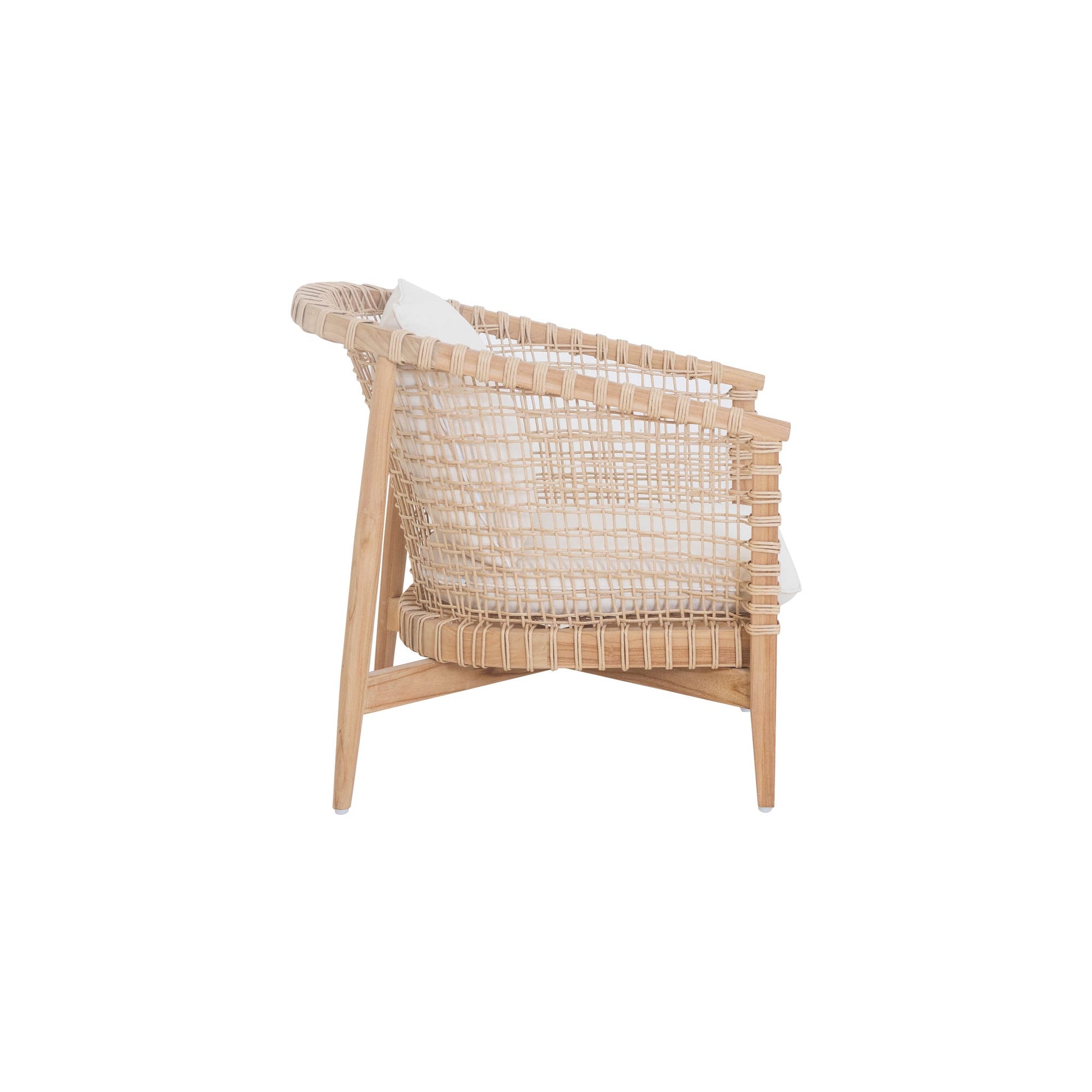 Kuna Outdoor Lounge Chair - Elegant Teak and Lounge Comfort