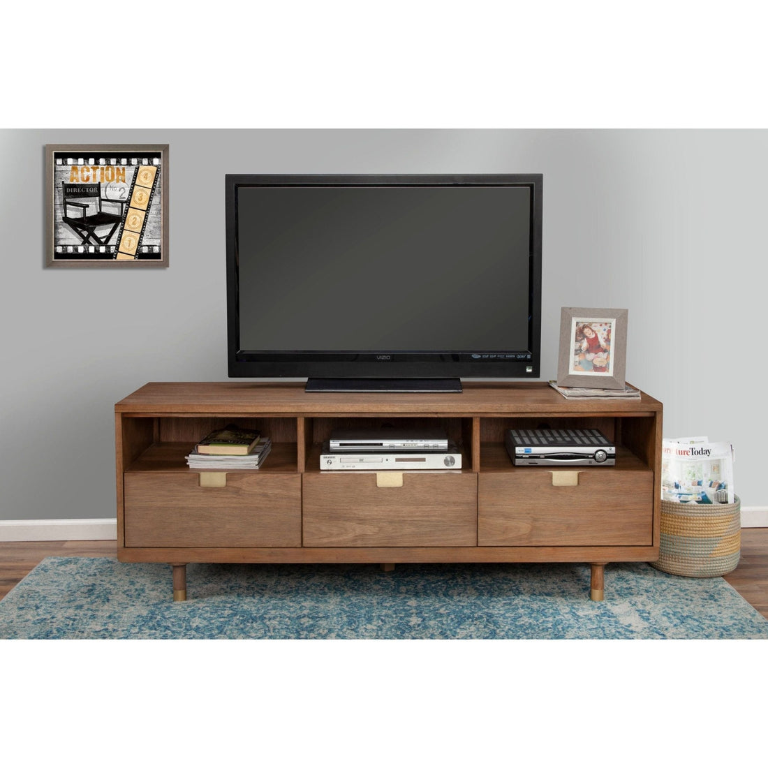 Stylish Easton TV Console - Upgrade Your Living Room Space