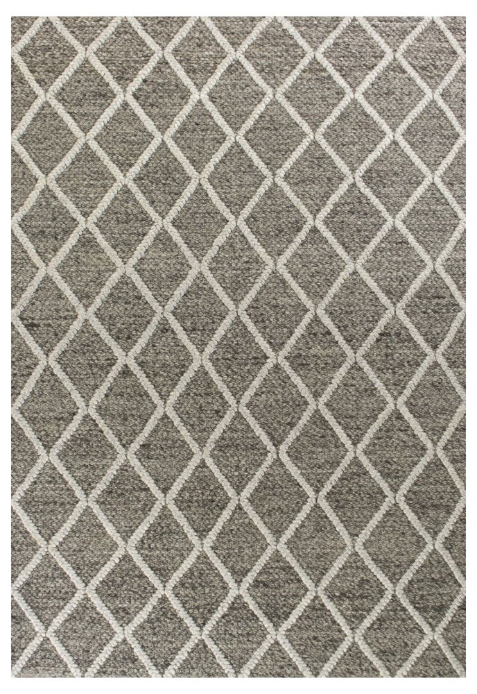 5' X 7' Gray And Ivory Wool Diamond Hand Woven Area Rug