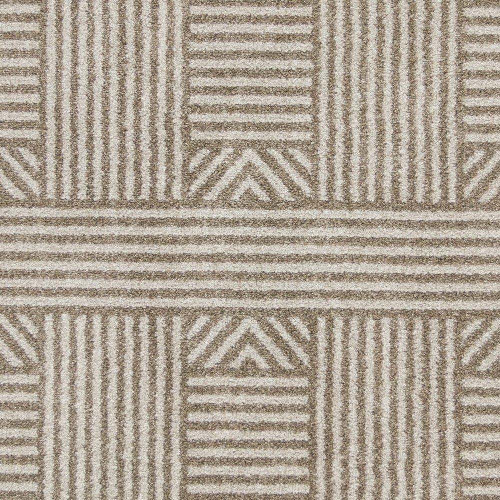 5' X 8' Beige And Ivory Geometric Indoor Outdoor Area Rug
