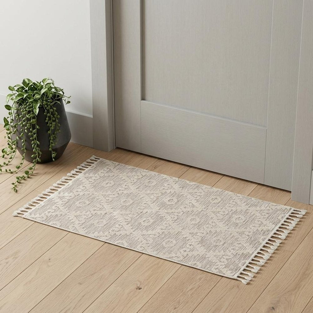 3' X 5' Ivory Chevron Area Rug