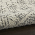 5' X 7' Gray And Ivory Geometric Area Rug