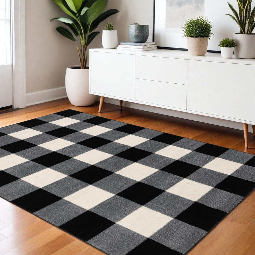 8' Ivory And Black Gingham Runner Rug