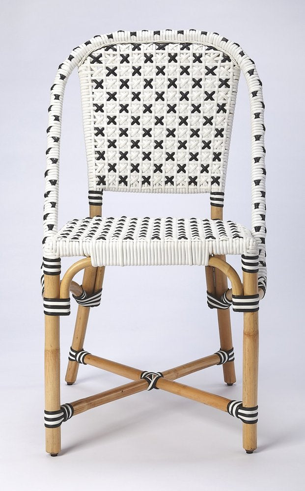 21" Black And White Woven Faux Rattan Outdoor Dining Chair