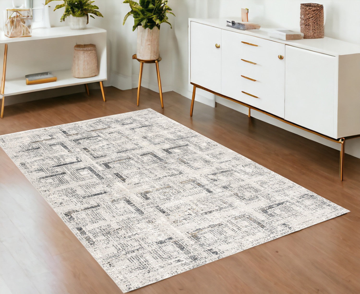 4' X 6' Gray and Ivory Abstract Power Loom Area Rug