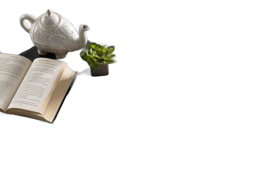 5' X 8' Gray and Ivory Abstract Power Loom Area Rug