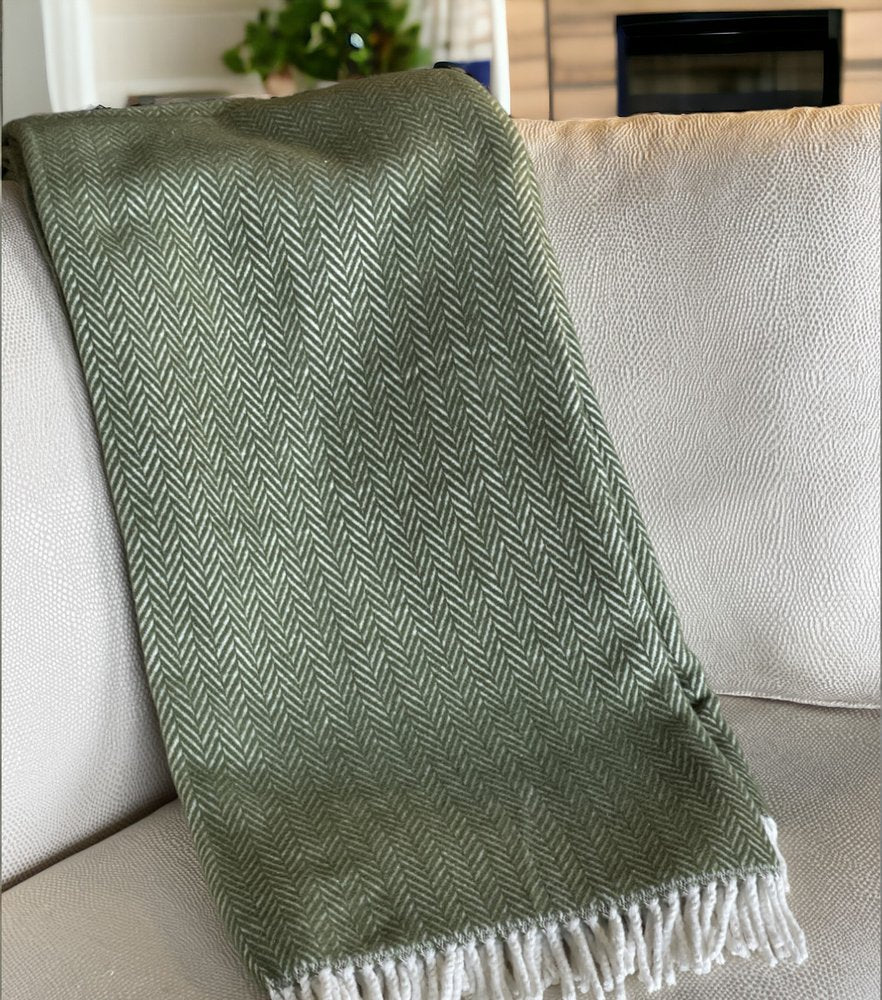 55" X 70" Moss Green And White Cotton Blend Woven Herringbone Plush Throw Blanket with Tassels