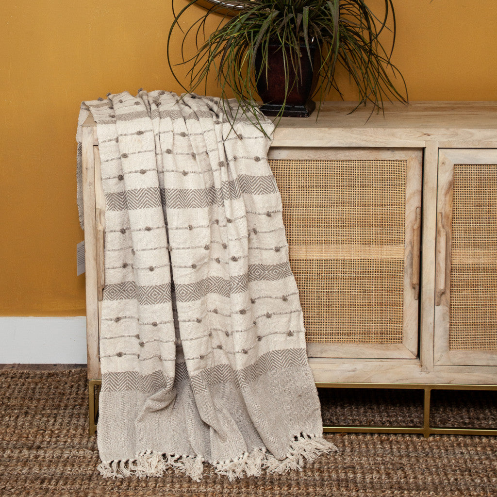 Tufted Beige Fringed Woven Handloom Throw