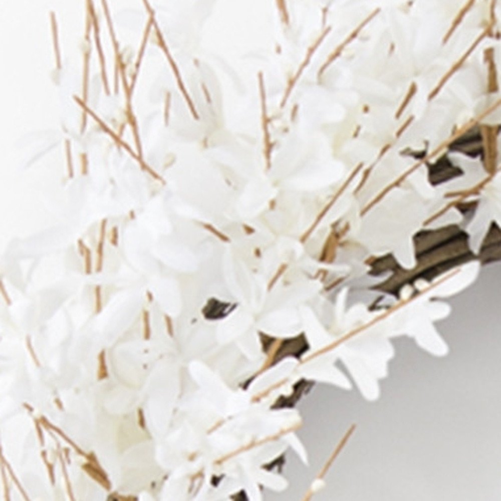 25" White Mixed Assortment Artificial Wreath