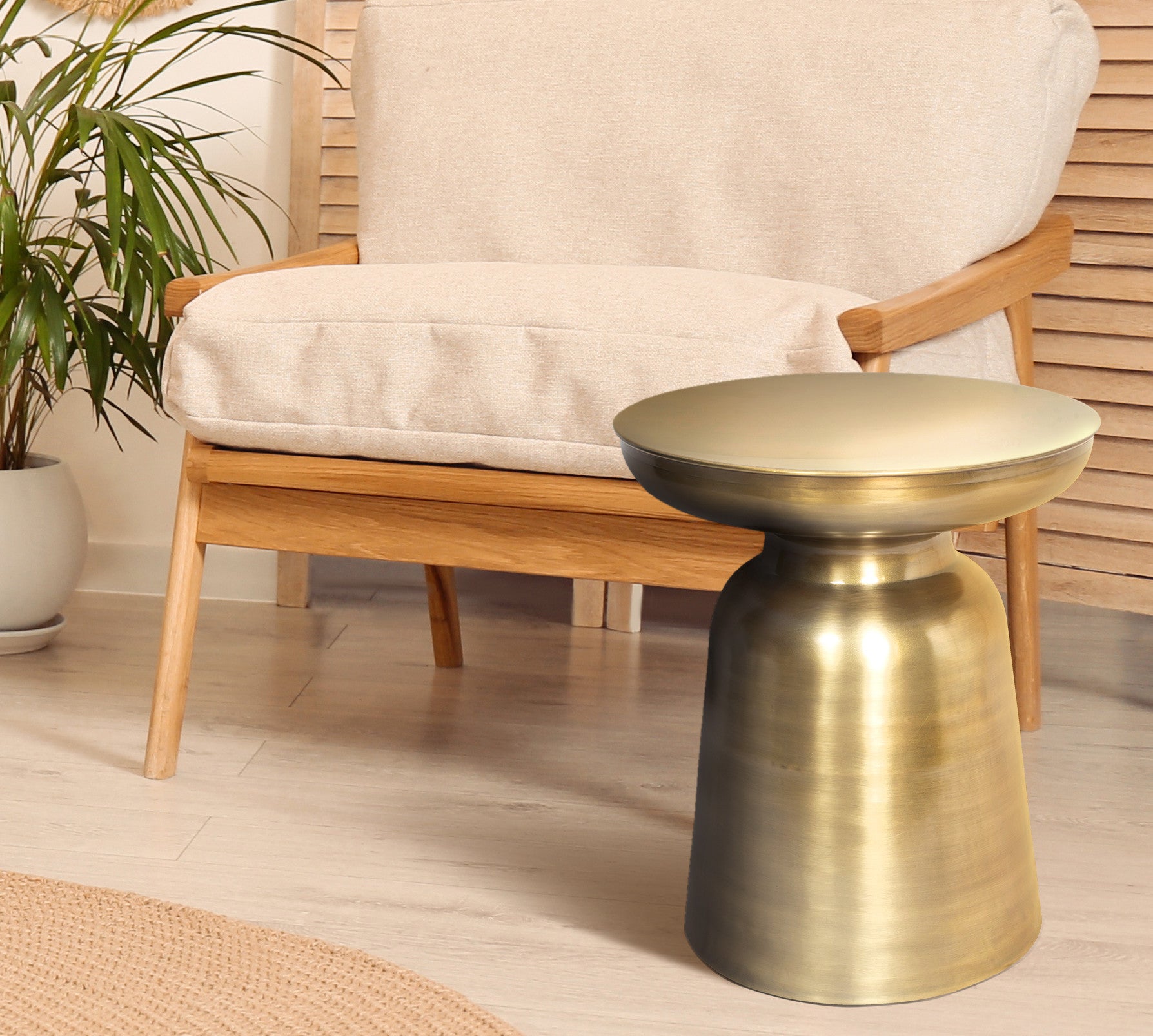 Gold Iron End Table - 19" Round 