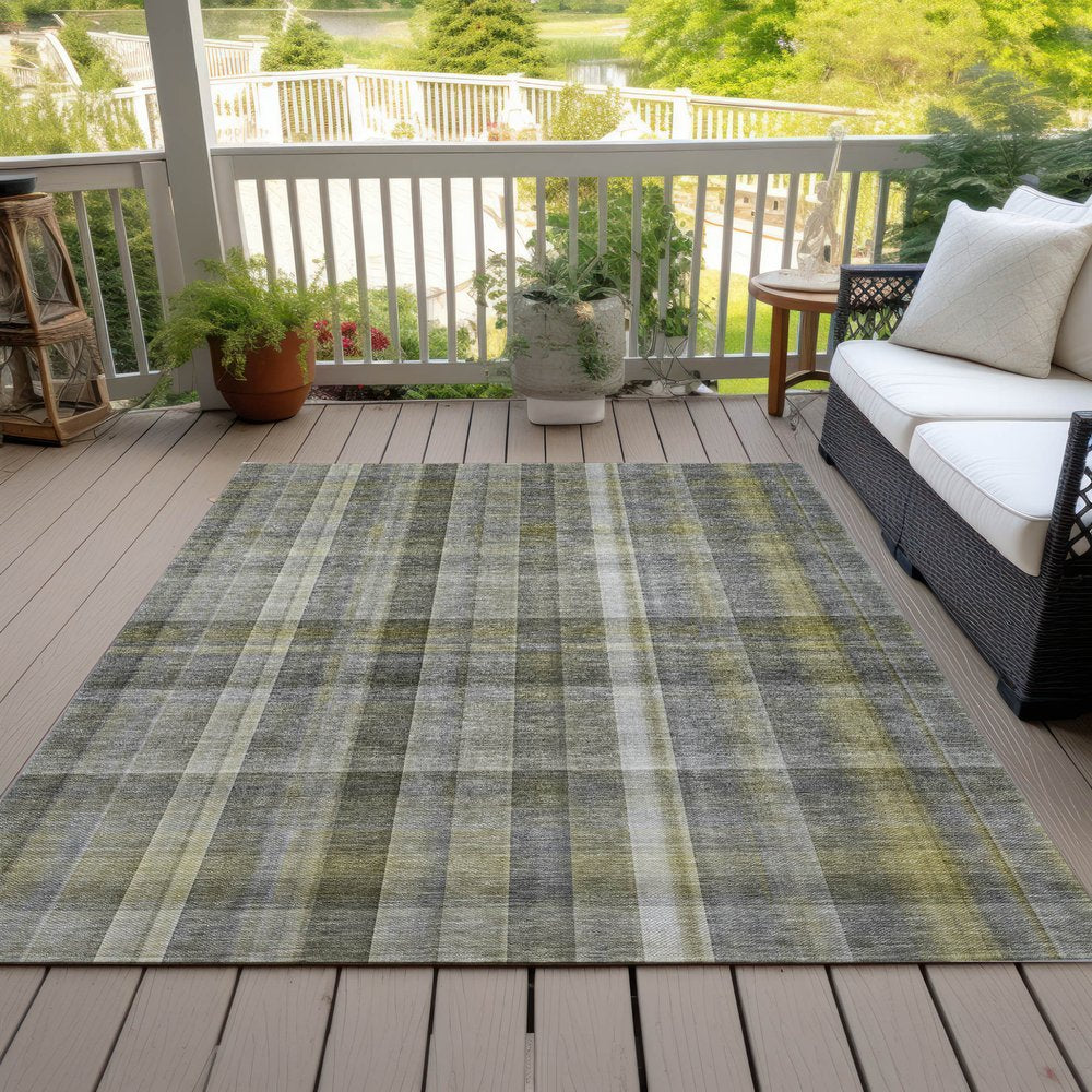 10' X 14' Gray Plaid Washable Non Skid Indoor Outdoor Area Rug