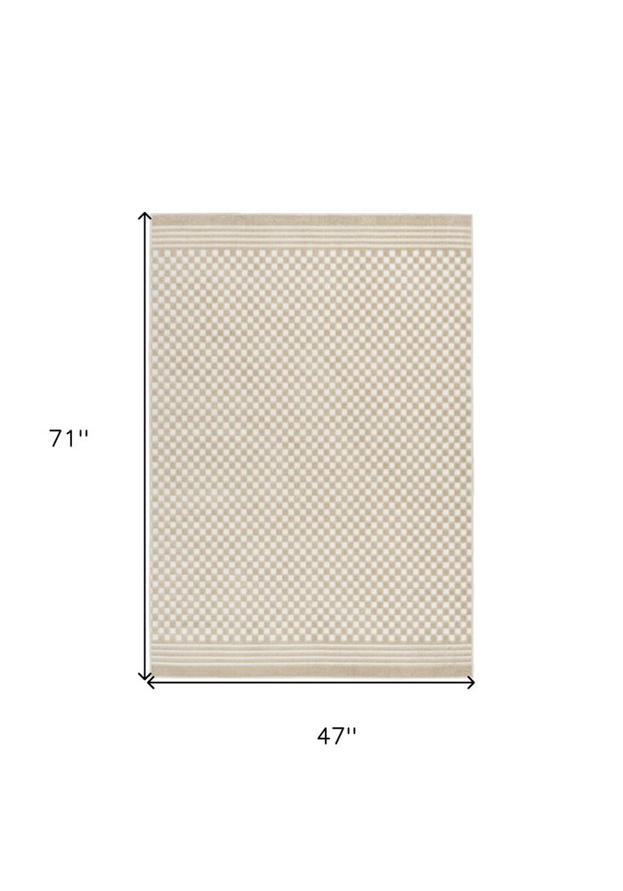 4' X 6' Beige Geometric Area Rug