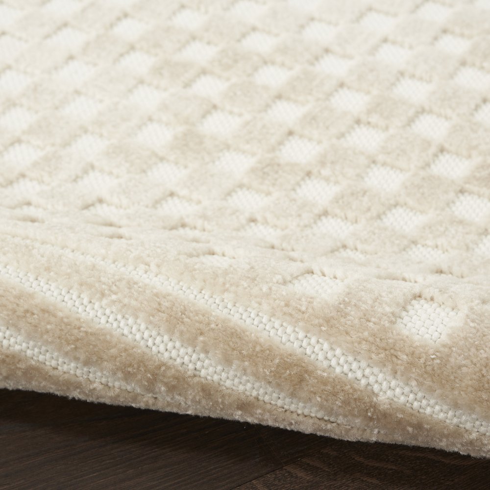 4' X 6' Beige Geometric Area Rug