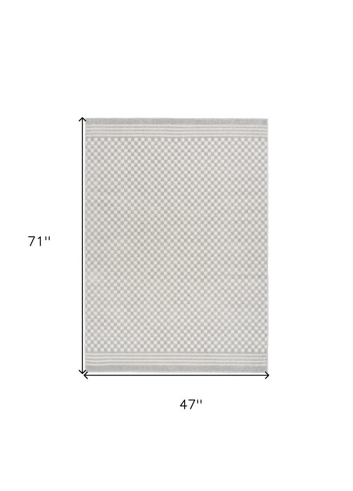 4' X 6' Gray Geometric Area Rug