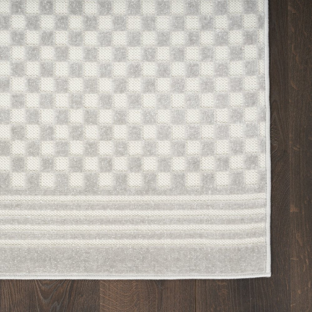 4' X 6' Gray Geometric Area Rug