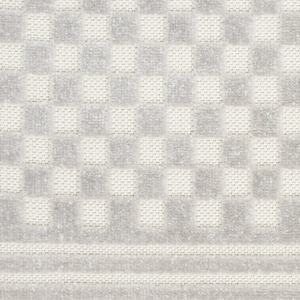 4' X 6' Gray Geometric Area Rug