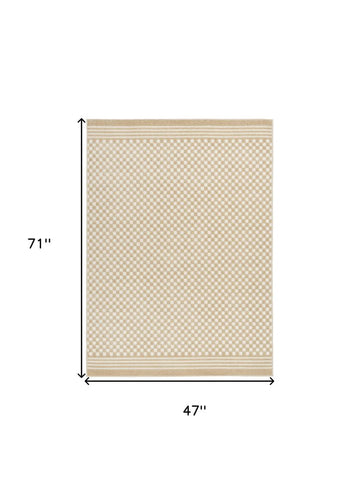 4' X 6' Tan Geometric Area Rug