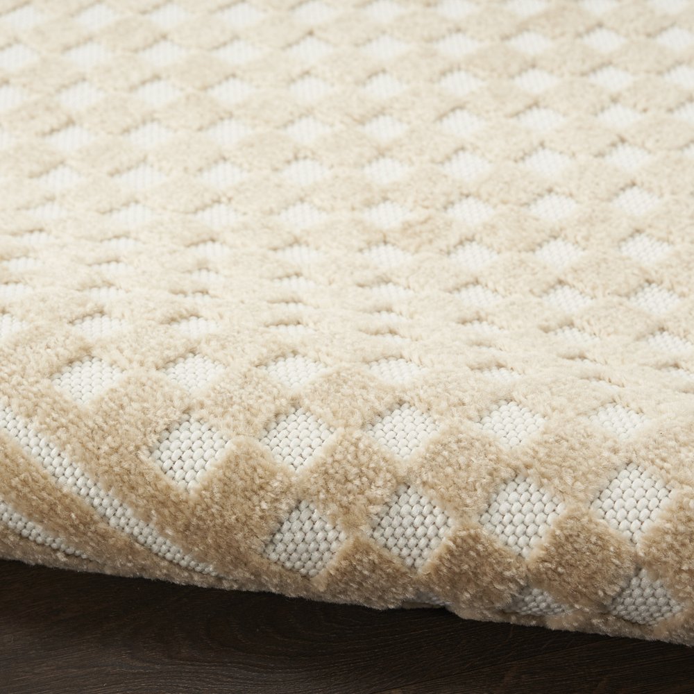 4' X 6' Tan Geometric Area Rug