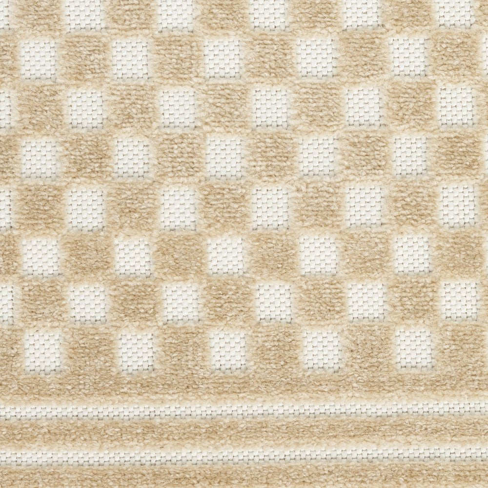 4' X 6' Tan Geometric Area Rug