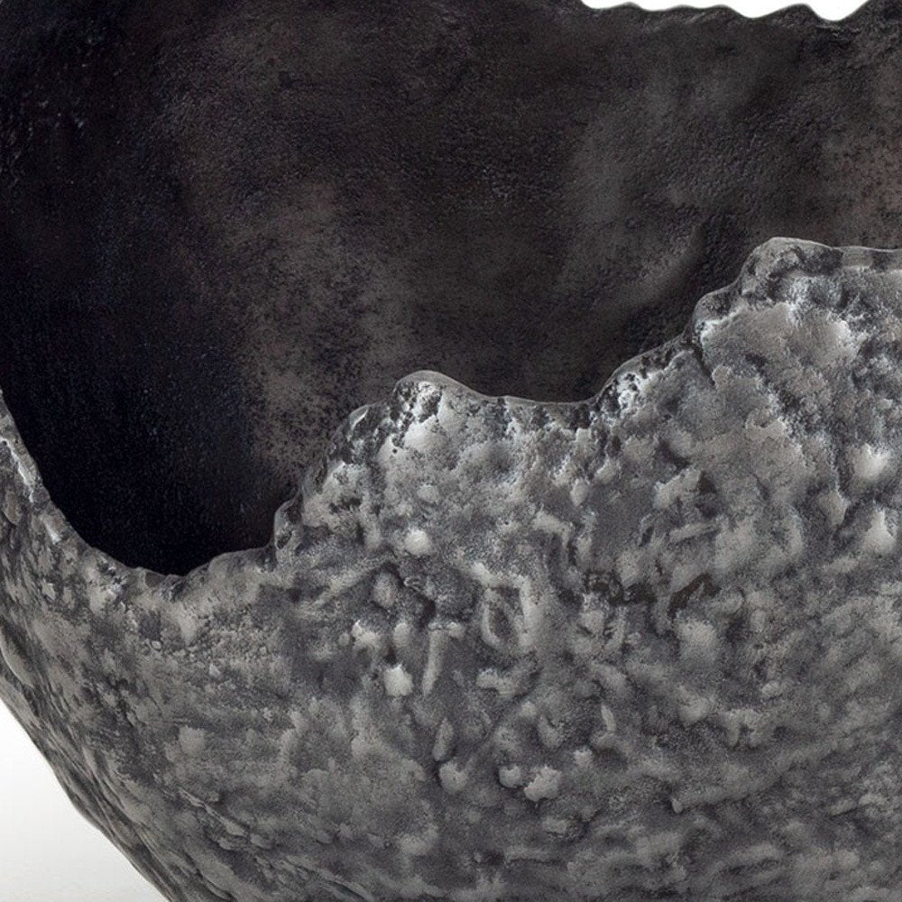 Set of Two Gray And Silver Aluminum Decorative Bowls