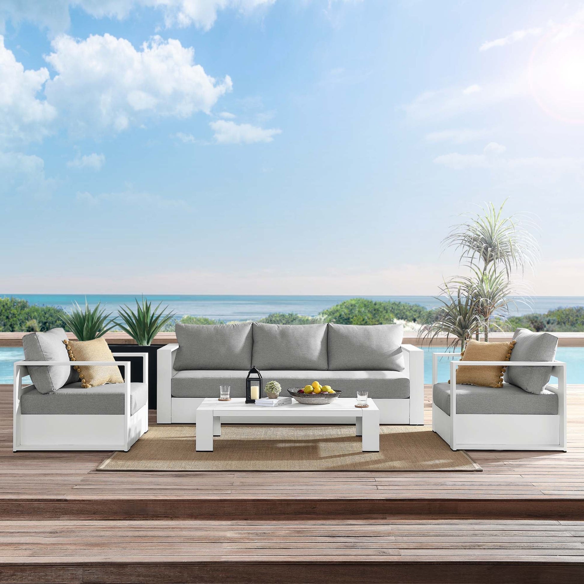 Luxurious Tahoe 4-Piece Outdoor Patio Set in Stylish Colors