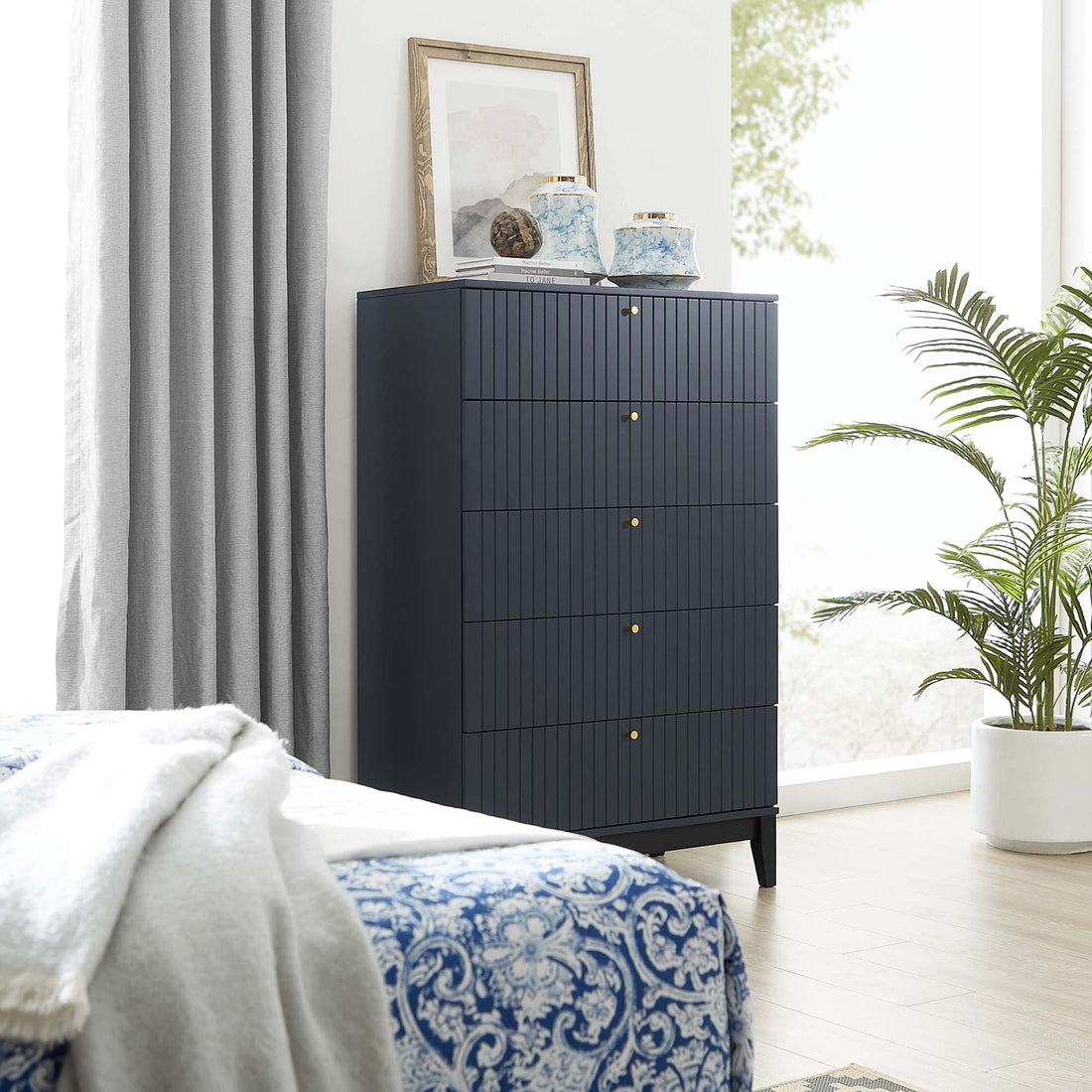 Mid Century Modern Dakota Chest
