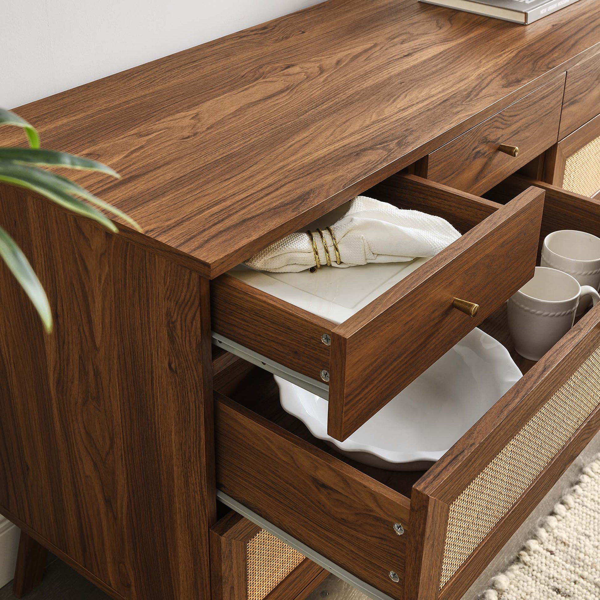 Soma 8-Drawer Dresser Oak